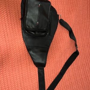 Tommy Hilfiger crossbody bag